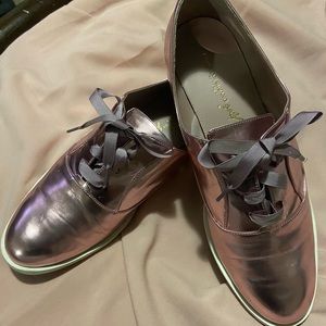 Oxford style Shoes!!